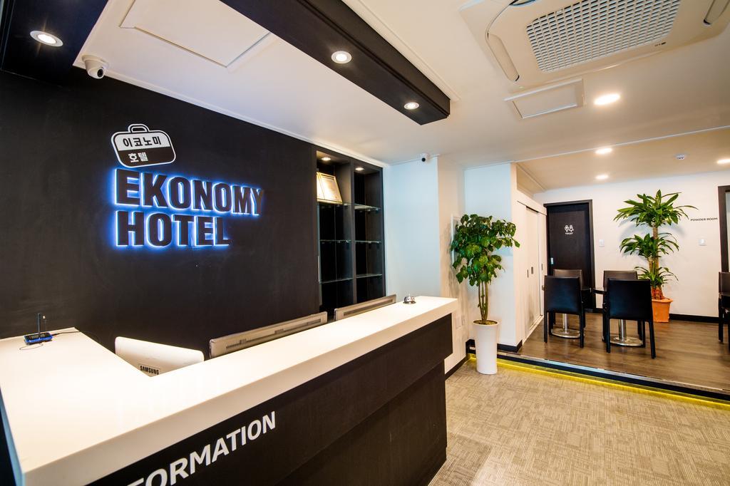 Ekonomy Hotel Sokcho Exterior foto